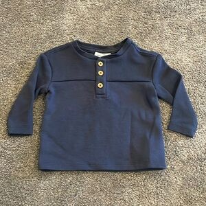 Like new! Tommy Bahama 12m baby boy sweater in navy
